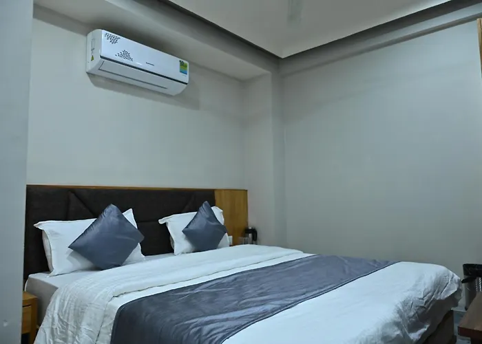 Hotel Sury Villa Ahmedabad