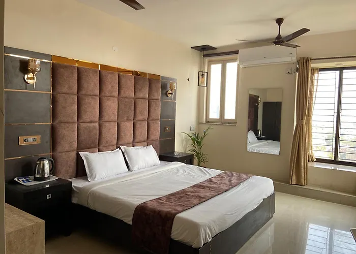 The Aster Penthouse Bed & Breakfast Kolkata