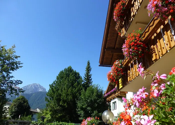 Bed and Breakfast Garni Helfer Toblach
