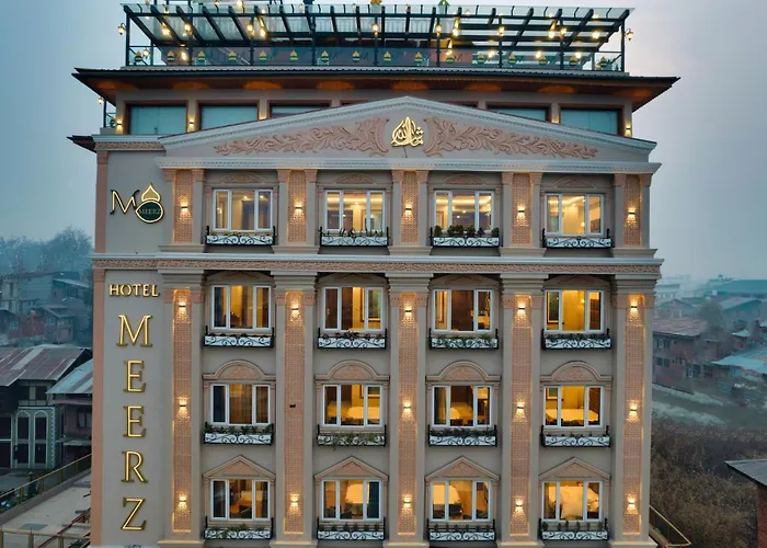 Hotel Meerz Srinagar 