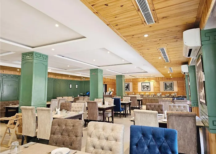 The Walnut Creek Pahalgam Hotel