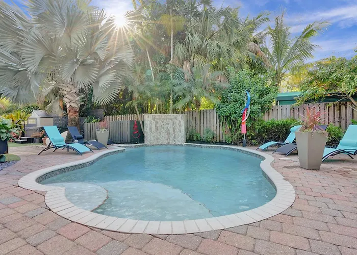 Kiki 1 - Men'S Clothing Optional Guest Houses Wilton Manors