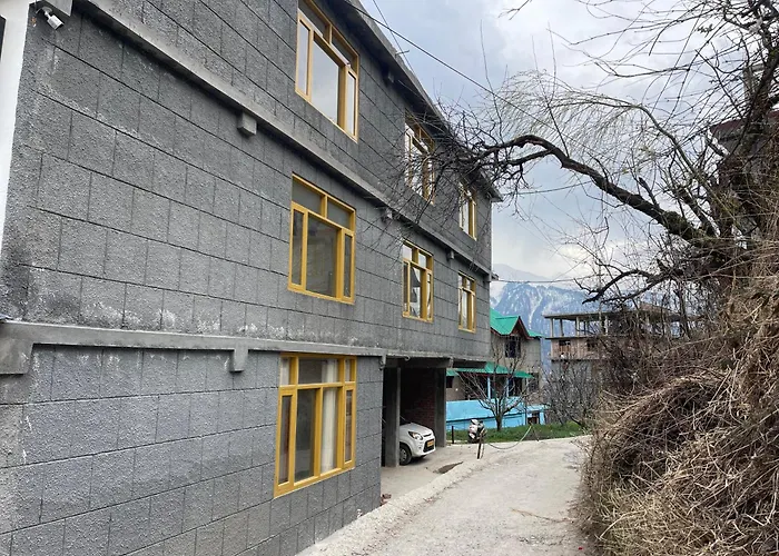 Shubham Cottage Manali