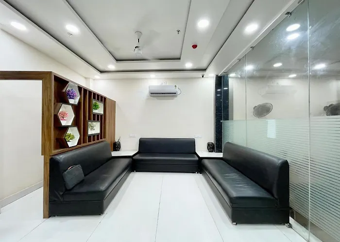 Hotel Shree Radha Krishna Varanasi