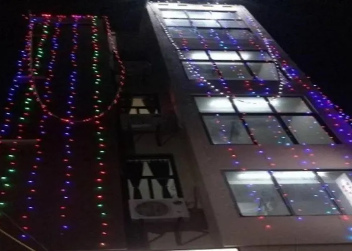 Gayatri Best Hotel In Dwarka