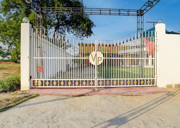 Hotel O Rajendra Palace Kanpur