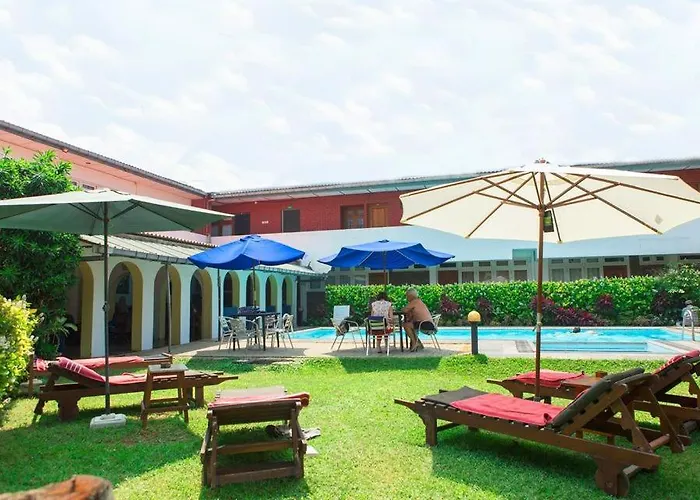 Ranveli Beach Hotel Dehiwala-Mount Lavinia