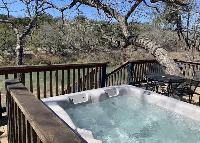 Bandera Stronghold Retreat