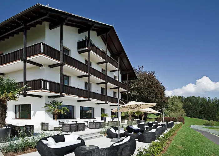 Tauroa Enzingerhof Hotel Spielberg Bei Knittelfeld