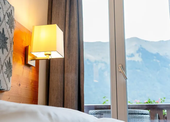 Hotel Strandhotel Iseltwald
