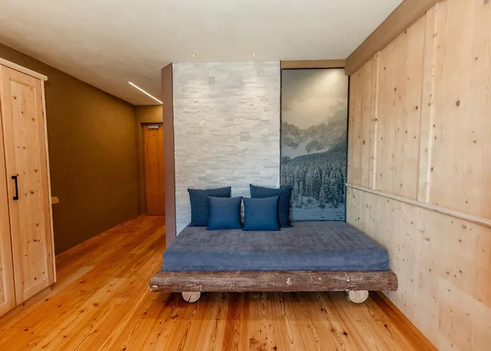 Bike & Ski Hotel Diana Karersee Welschnofen