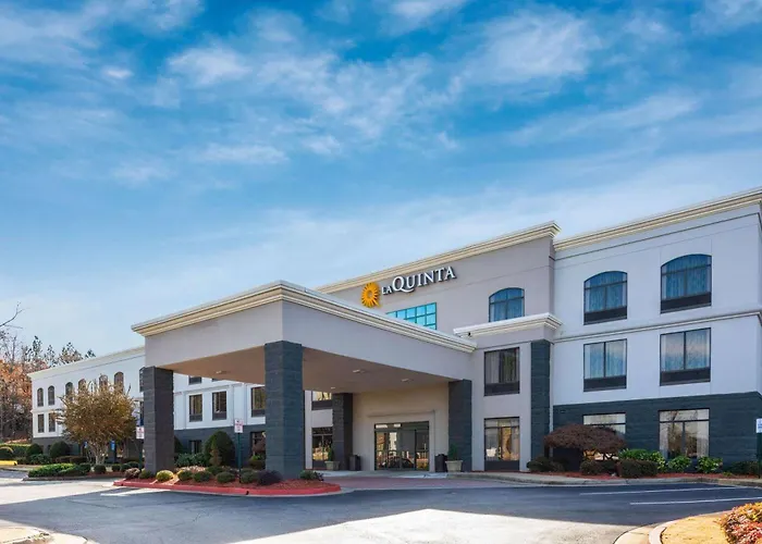La Quinta By Wyndham Kennesaw Hotel