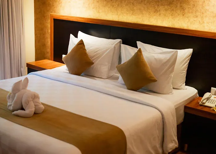 Fourteen Roses Beach Hotel Legian