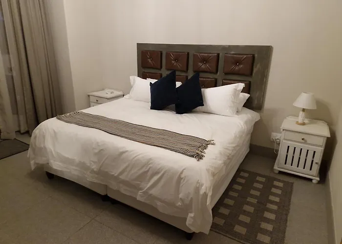 Le Chateau Guest House And Conference Centre Kempton Park