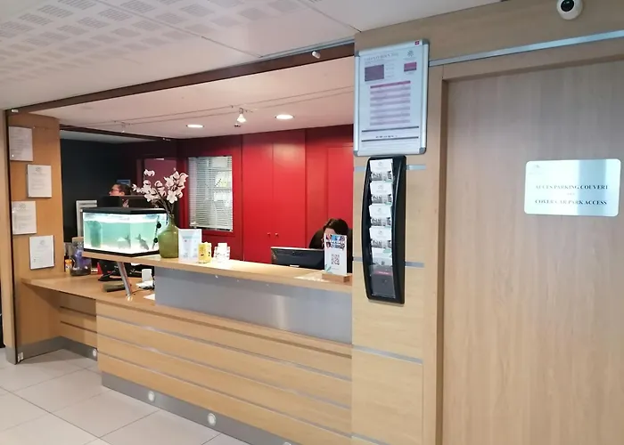 Terres De France - Appart'Hotel Quimper Bretagne