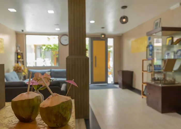 Whiteshell Island Hotel & Spa Male