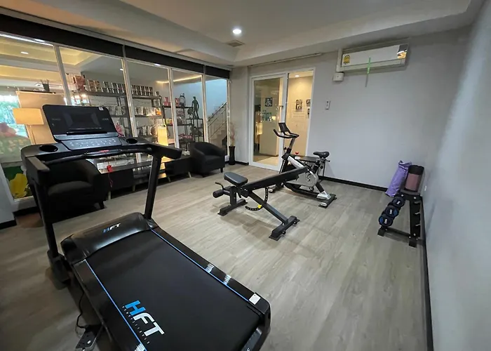 โกลเด้น เจด สุวรรณภูมิ Hotel กรุงเทพมหานคร
