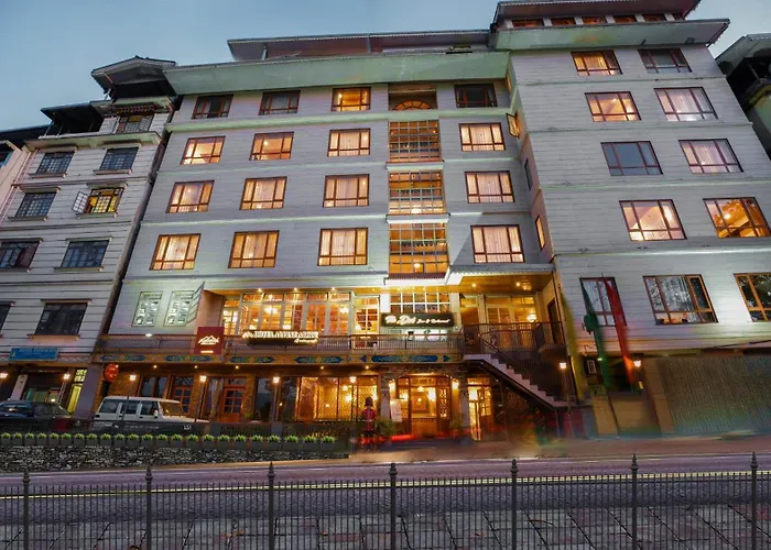 Summit Alpine Abode Hotel 5 Mins From Mg Marg Gangtok