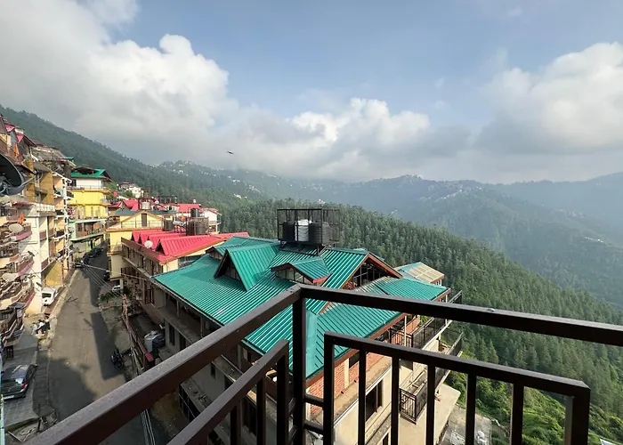 The Royal Moon Hotel Shimla