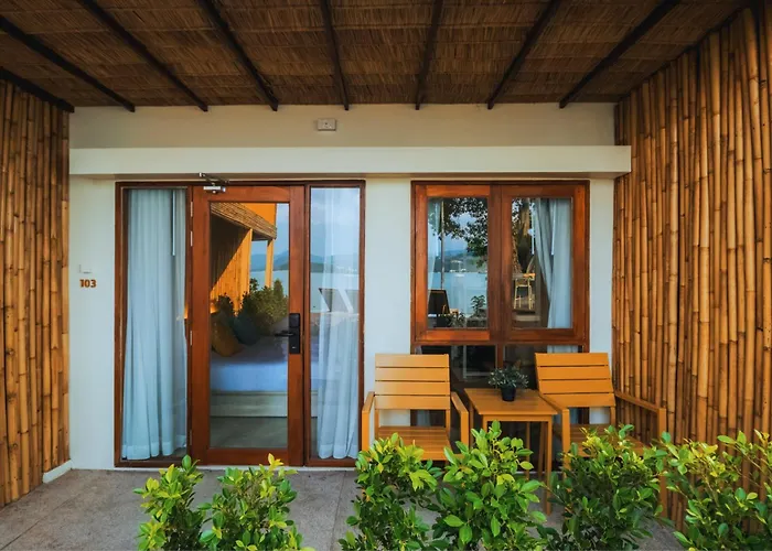 Sea Sun Bed & Beyond Hotel Bang Rak Beach 