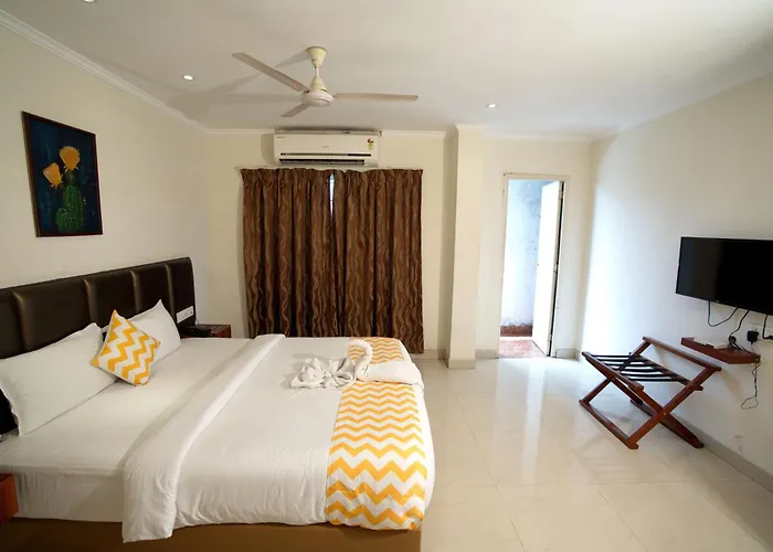 Blossoms Hotel & Service Apartments Chennai