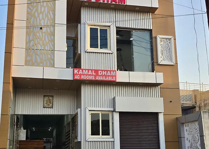 Kamal Dham Hotel Govardhan