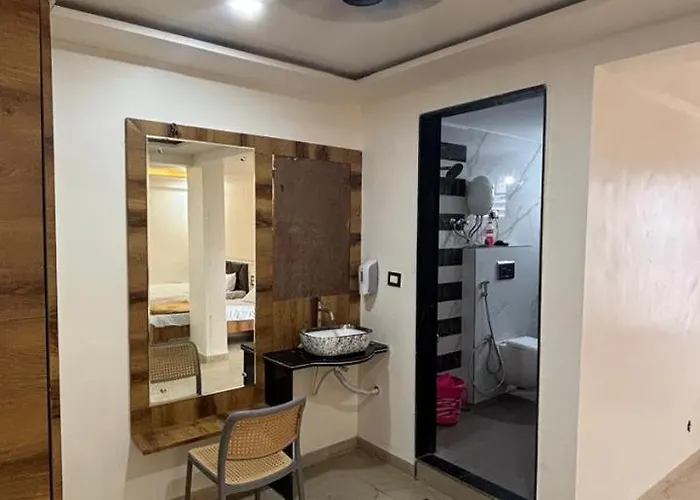 Royal Pure Veg Restaurant And Lodging Ambegaon