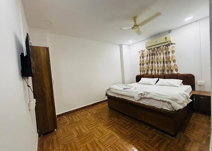 Prachi Luxury Rooms Secunderabad