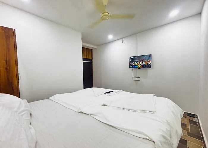 Prachi Luxury Rooms Secunderabad