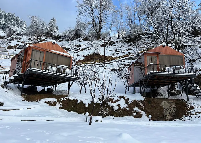 Glass Cabins By Urban Monk- Unique Centrally Heated Cabins With Electric Blankets Manali 