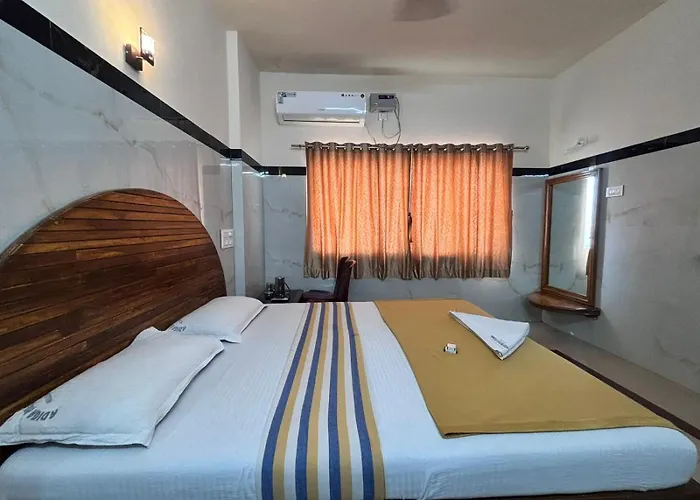 Hotel Adigaa Heritage Kolluru