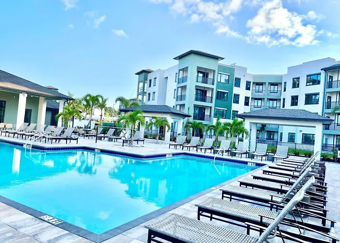 East Palmetto Gateway Apartments By Barsala