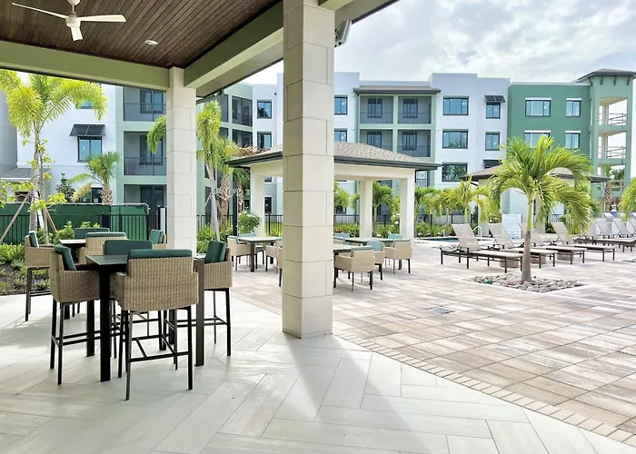 East Palmetto Gateway Apartments By Barsala