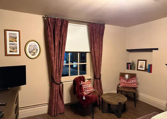 Punch House Monmouth Hotel