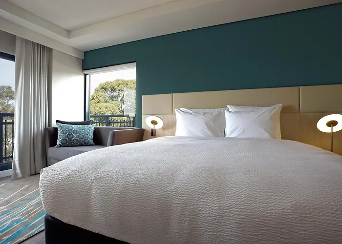 Crowne Plaza Sydney Macquarie Park By Ihg Hotel