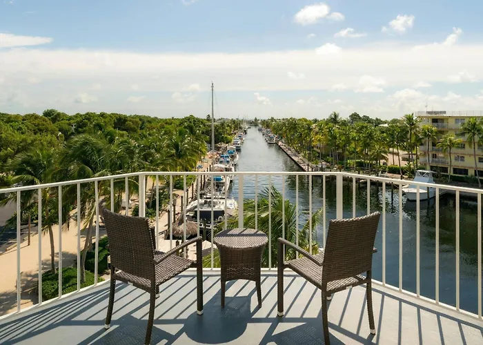 Hotel Courtyard By Marriott Key Largo