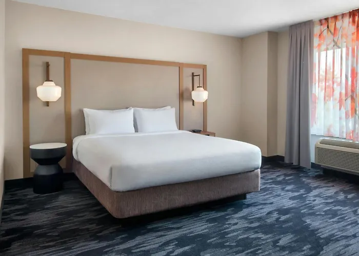 Fairfield Inn & Suites Woodbridge Avenel