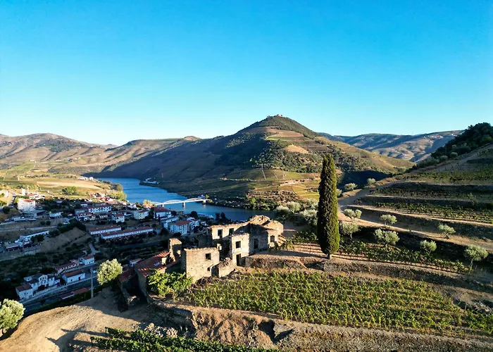 Dois Lagares House & Winery Bed & Breakfast Pinhão