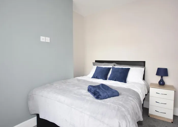 Townhouse @ 32 Penkhull New Road Stoke Hotel