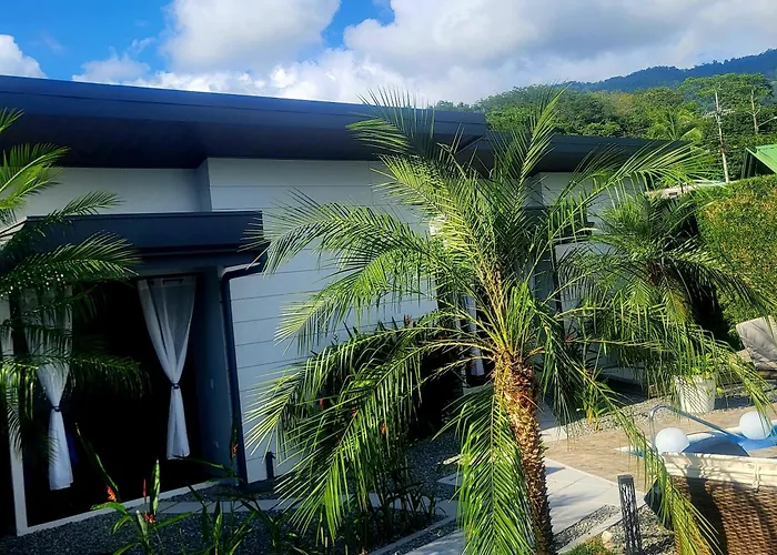 Madre Terra Bed & Breakfast Uvita