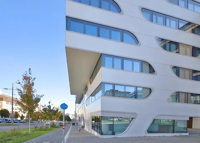Sky Aparthotel Stuttgart