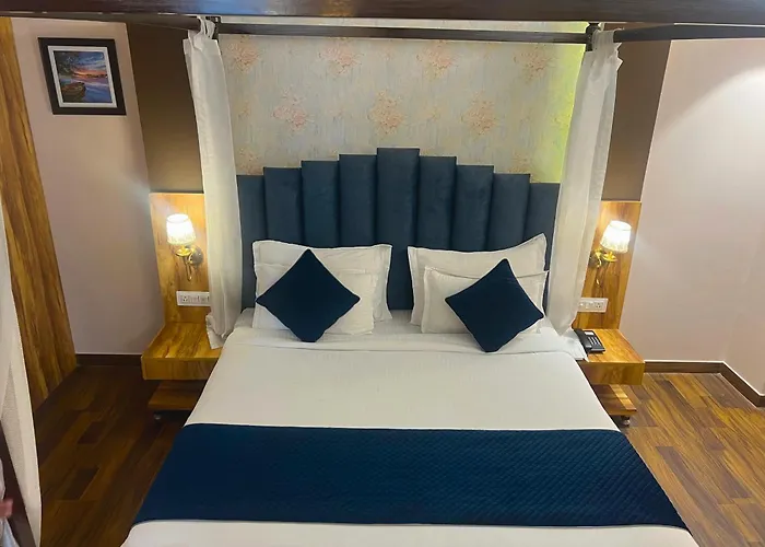 Peaks And Pines Resort Lansdowne