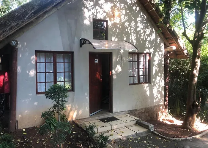 Pecan Bush Lodge Magaliesburg