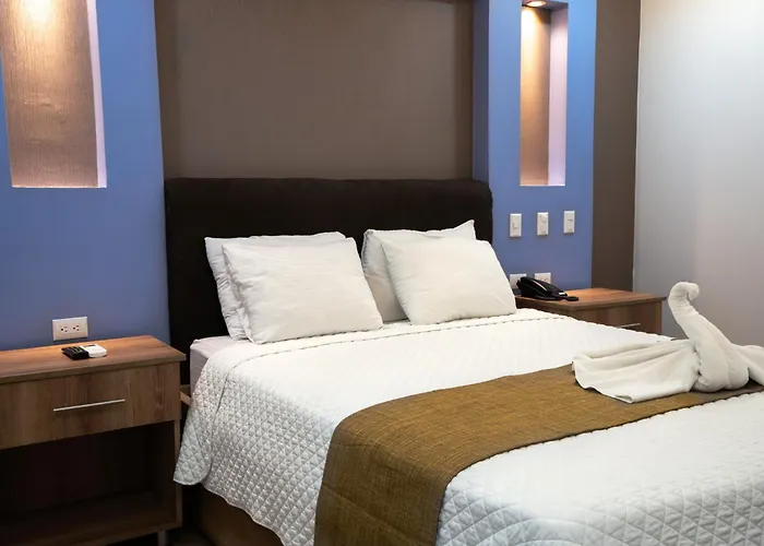 Hotel Cayuga Puntarenas