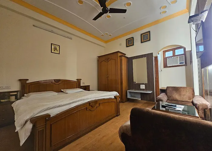 Hotel City Heart Chamba 
