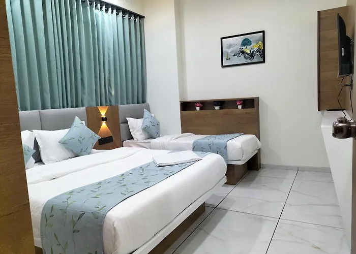 Hotel Paris Ahmedabad