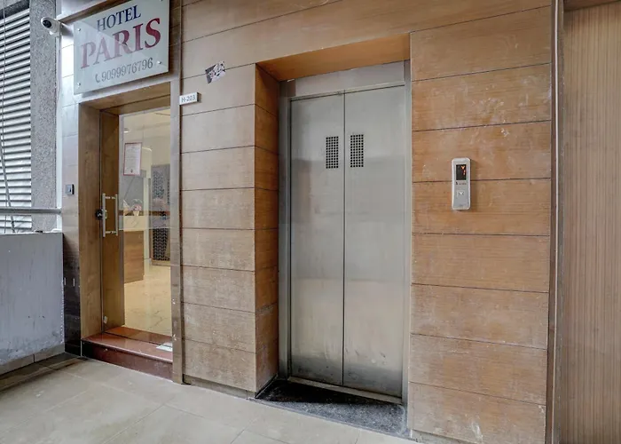 Hotel Paris Ahmedabad