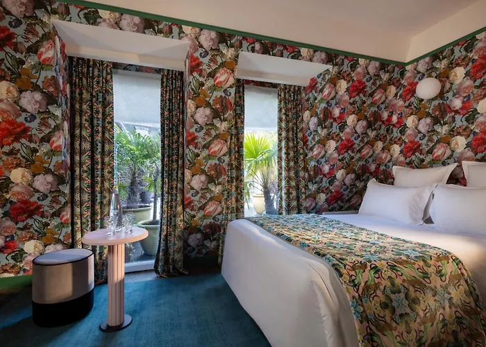 Hotel Ginette A La Folie & Spa Paris