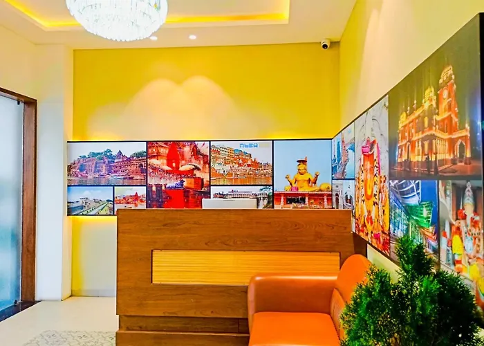 Pravasa Stay Near Luv Kush Square Indore