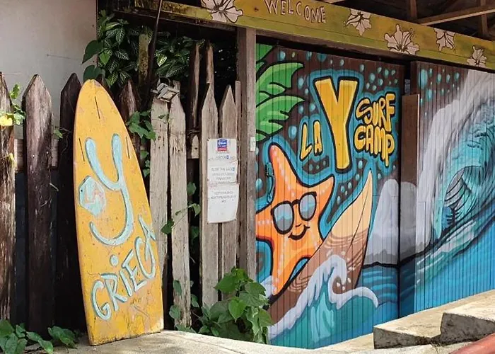 La Y Surf Camp Hotel Bocas Town